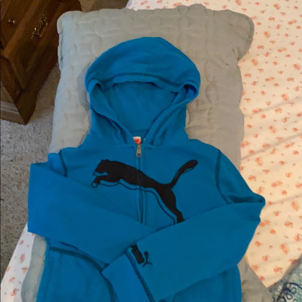 Girls Puma sweatshirt